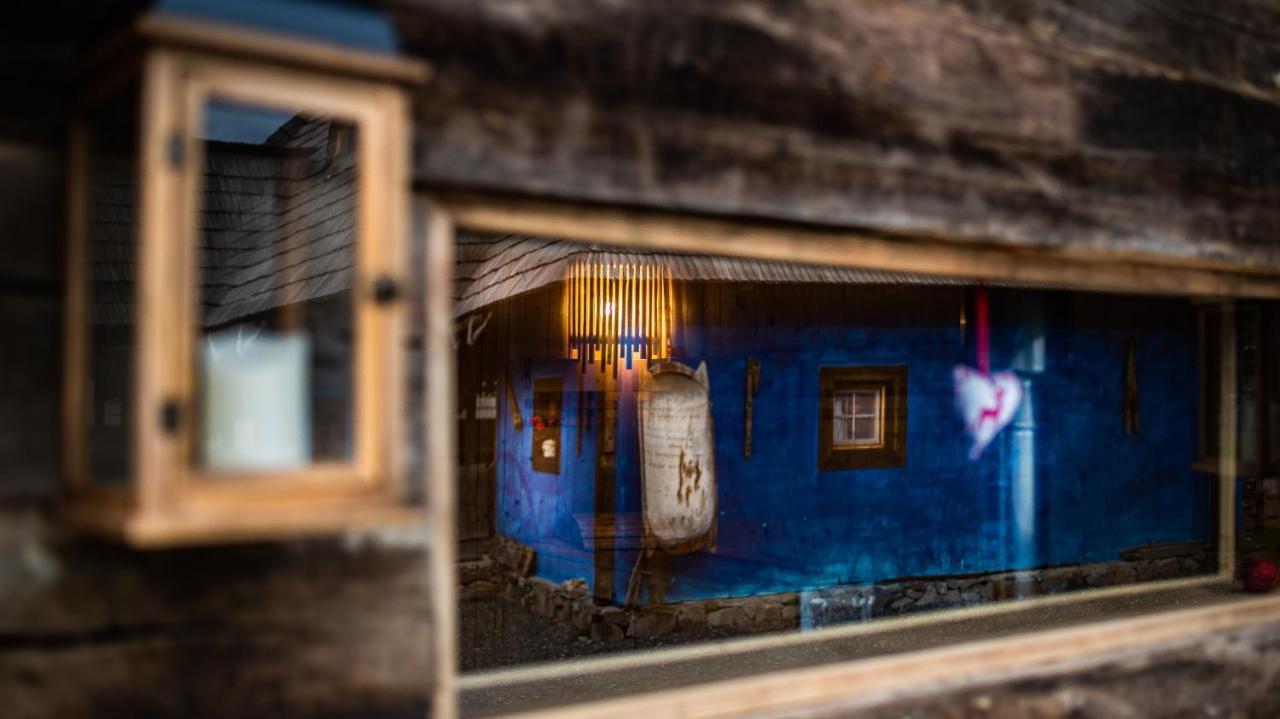 Iz De Maramures Rural Hotel (Adults Only) Surdesti  Ngoại thất bức ảnh